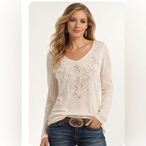 Cowboy Legend Multi Media Lace Studded Long Sleeve V-Neck Top Size Large